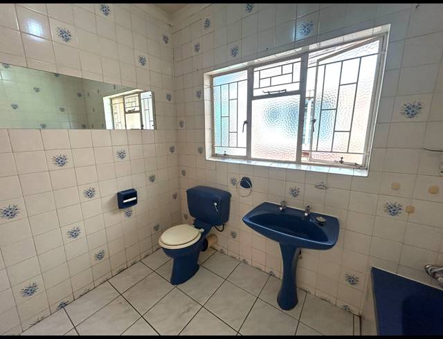 4 BEDROOM HOUSE TO LET IN VANDERBIJLPARK CE 3